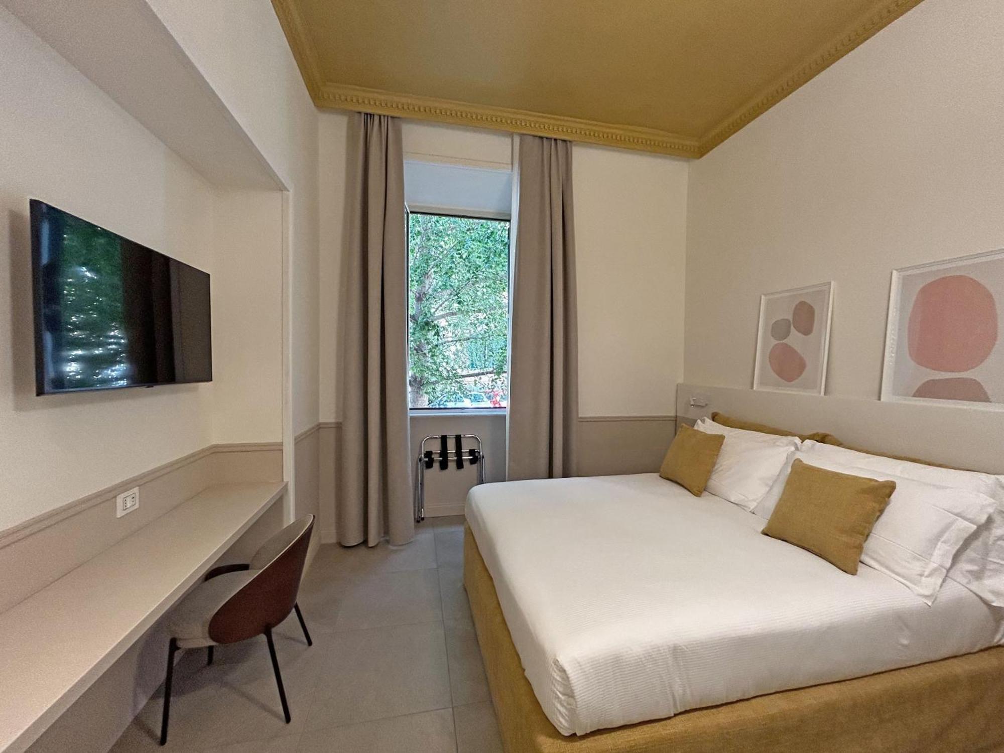 Astom Suites Рим Екстериор снимка