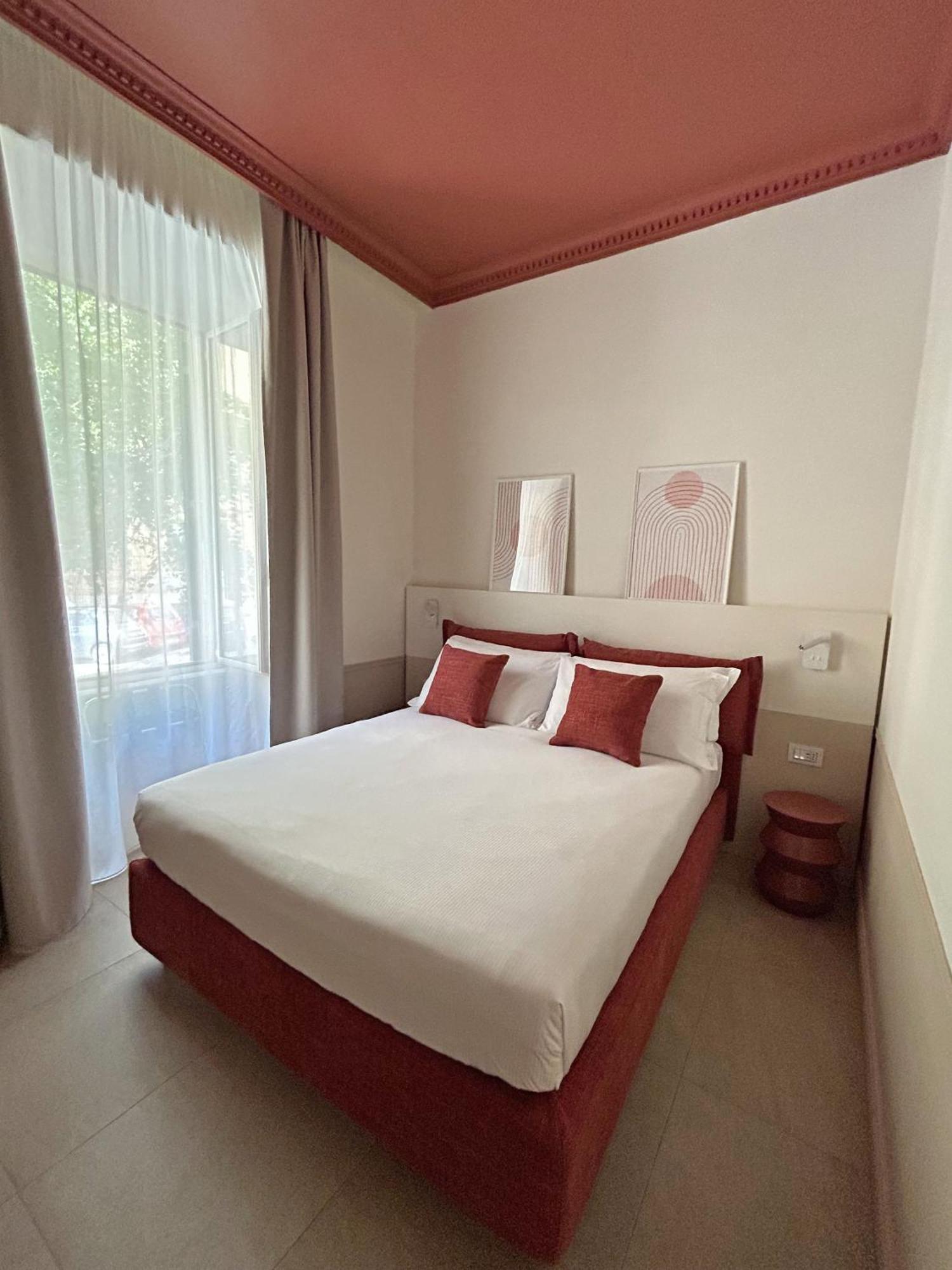 Astom Suites Рим Екстериор снимка